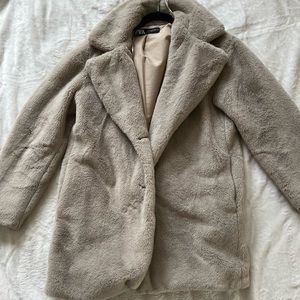 Zara faux fur coat size small.
